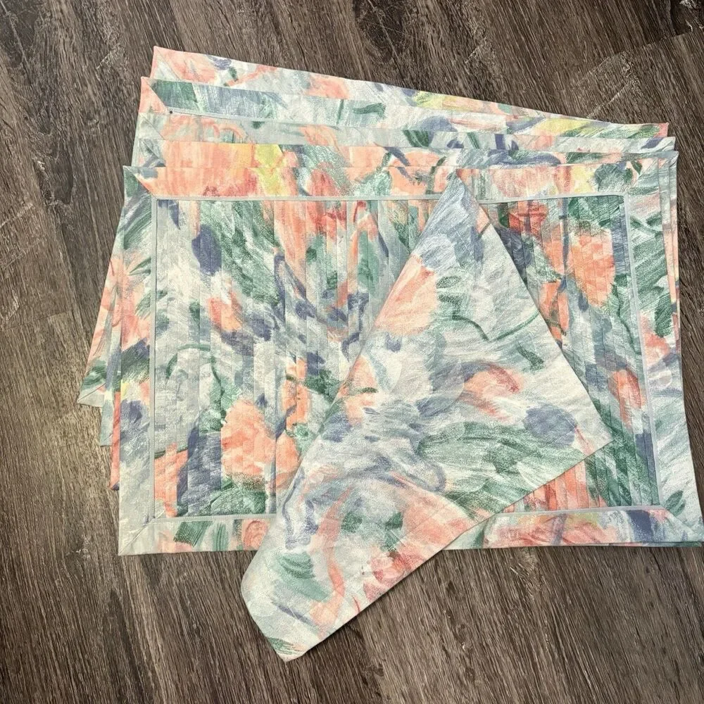 Vintage Pastel Floral Pleated Placemats 80s 90s Decor Cottage Core Shabby Chic